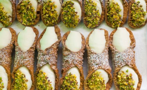 Kit cannoli, Il pacco da giù per preparare dei veri cannoli siciliani